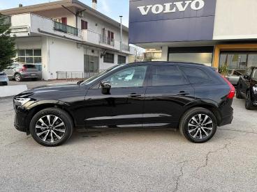 SPOTICAR Volvo Xc60 2.0 B5 Mhev Plus Dark Awd Auto Usata - Suv Benzina Nero - Rimini - 1202429558_4