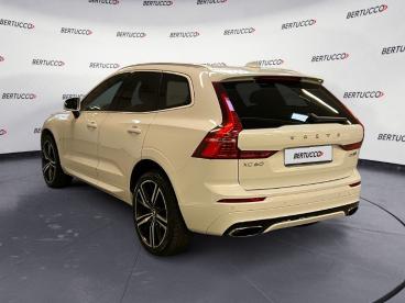 SPOTICAR Volvo Xc60 (2017-->) D4 Awd Geartronic R-design Usata - Suv Diesel Bianco - Legnago - 602429755_4