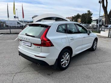 SPOTICAR Volvo Xc60 2.0 B4 Business Plus Awd Geartronic Usata - Suv Ibrido Bianco - Rimini - 1202430466_4