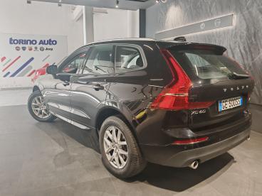 SPOTICAR Volvo Xc60 B4 Automatico Momentum Usata - Suv Ibrido Nero - Grugliasco - 502457707_4