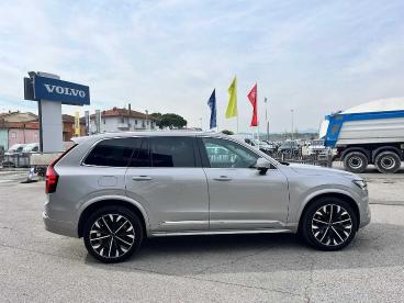 SPOTICAR Volvo Xc90 2.0 B5 Plus Bright Awd 7p.ti Auto Usata - Suv Benzina Grigio - Rimini - 1202444317_4