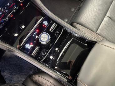 JEEP-GRAND-CHEROKEE-2010306_3.JPG 