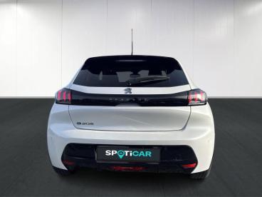 PEUGEOT-208-2010530_3.JPG 