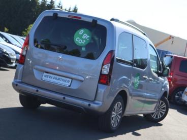 PEUGEOT-PARTNER-2010462_3.JPG 