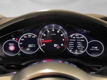 PORSCHE-CAYENNE-2010255_2.JPG 