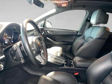 PORSCHE-MACAN-2010295_4.JPG 