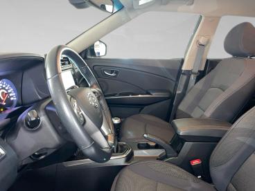 SSANGYONG-TIVOLI-2010347_4.JPG 