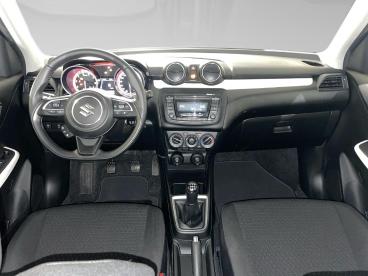 SUZUKI-SWIFT-2010344_5.JPG 