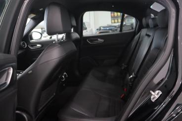 SPOTICAR Alfa Romeo Giulia 2.2 Jtdm 160 At Sprint Occasion - Berline Diesel  - Casablanca - 1200001361_3