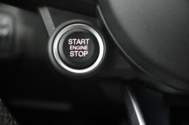 SPOTICAR Alfa Romeo Giulia 2.2 Jtdm 160 At Sprint Occasion - Berline Diesel  - Casablanca - 1200001604_5