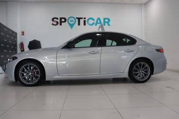 SPOTICAR Alfa Romeo Giulia 2.2 Jtdm 160 At Sprint Occasion - Berline Diesel  - Casablanca - 1200001611_4