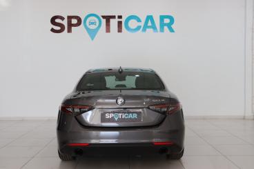 SPOTICAR Alfa Romeo Giulia 2.2 Jtdm 210 At Veloce Occasion - Berline Diesel  - Casablanca - 1200002148_2