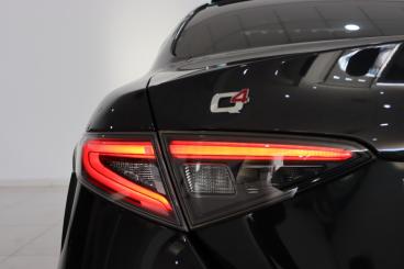 SPOTICAR Alfa Romeo Giulia 2.2 Jtdm 210 At Veloce Occasion - Berline Diesel Noir - Casablanca - 1200000513_5