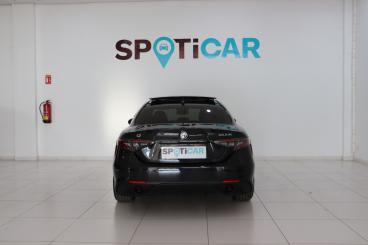 SPOTICAR Alfa Romeo Giulia 2.2 Jtdm 210 At Veloce Occasion - Berline Diesel Noir - Casablanca - 1200000661_3