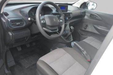 SPOTICAR Peugeot Landtrek 1.9 Td 150 Simple Cabine 4x2 Pro Occasion - Utilitaire Diesel Blanc Banquise Kp1 - Casablanca - 1200002395_4