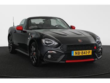 SPOTICAR Abarth 124 Spider 1.4 Multiair Turbo Nl Auto / Bose / Stoelverwarmin Tweedehands - Cabriolet Benzine Zwart - Amsterdam - 1200287095_2