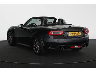 SPOTICAR Abarth 124 Spider 1.4 Multiair Turbo Nl Auto / Bose / Stoelverwarmin Tweedehands - Cabriolet Benzine Zwart - Amsterdam - 1200287095_4