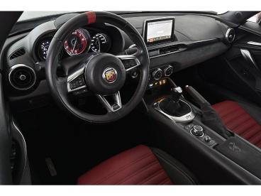 SPOTICAR Abarth 124 Spider 1.4 Multiair Turbo Nl Auto / Bose / Stoelverwarmin Tweedehands - Cabriolet Benzine Zwart - Amsterdam - 1200287095_5