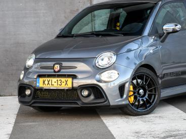 SPOTICAR Abarth 595 Competizione 70th Anniversary 1.4 T-jet 180pk Sabe Tweedehands -  Benzine Grijs - Sittard - 1200303343_2