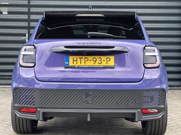 SPOTICAR Abarth 600 600e Scorpionissima 54 Kwh 280 Pk / Uniek / Sabelt Spor Tweedehands - Suv Elektrisch Paars - Almere - 1200274676_4