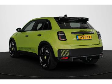 SPOTICAR Abarth 600 600e Scorpionissima 54 Kwh Stoel-voorruitverwarming Key Tweedehands - Suv Elektrisch Groen - Amsterdam - 1200293704_4