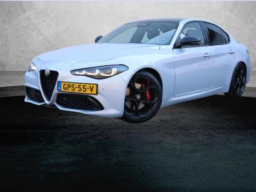 SPOTICAR Alfa Romeo Giulia 280pk Turbo Gme Awd Veloce | Winterpakket | Kerami Tweedehands - Sedan Benzine Wit - De Meern - 1200265972_1