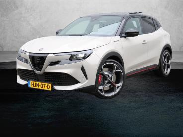 SPOTICAR Alfa Romeo Junior Elettrica Veloce 54 Kwh 280pk | Technopack| Panora Tweedehands - Suv Elektrisch Grijs - De Meern - 1200275158_1