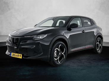 SPOTICAR Alfa Romeo Junior 1.2 Ibrida Speciale 145pk Automaat | Nieuw | 3.150 Tweedehands - Suv Hybride Zwart - Eindhoven - 1200279241_1