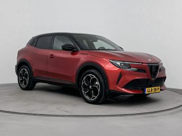 SPOTICAR Alfa Romeo Junior Elettrica Speciale 54 Kwh 156pk | Sport Pack | Pac Tweedehands - Suv Elektrisch Rood - De Meern - 1200279516_2