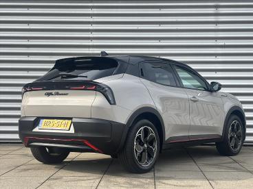 SPOTICAR Alfa Romeo Junior 54 Kwh 156pk Elettrica Speciale Navigatie | Panora Tweedehands - Hatchback Elektrisch Grijs - Velp - 1200281964_3