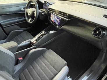 SPOTICAR Alfa Romeo Junior 1.2 Turbo Hybrid Ibrida Speciale 18 Inch Velgen * Tweedehands - Suv Hybride Zwart - Almere - 1200282138_4