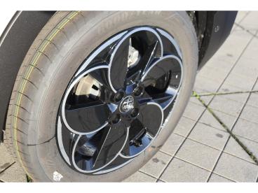 SPOTICAR Alfa Romeo Junior 1.2 Turbo Hybrid Ibrida Speciale / Direct Leverbaa Tweedehands - Suv Hybride Wit - Amsterdam - 1200283077_4