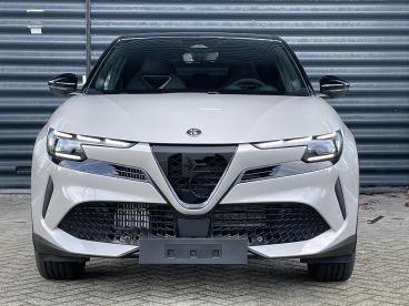 SPOTICAR Alfa Romeo Junior 1.2 Turbo Hybrid Ibrida Speciale Techno Pack / Spo Tweedehands - Suv Hybride Grijs - Almere - 1200283474_2