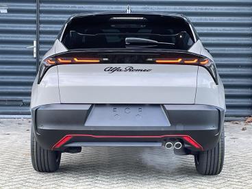 SPOTICAR Alfa Romeo Junior 1.2 Turbo Hybrid Ibrida Speciale Techno Pack / Spo Tweedehands - Suv Hybride Grijs - Almere - 1200283474_4
