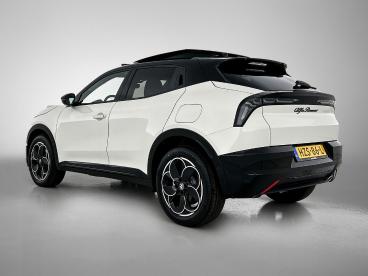 SPOTICAR Alfa Romeo Junior Q4 1.2 Hybrid Ibrida 145pk Automaat | Climate Cont Tweedehands - Suv Hybride Wit - Eindhoven - 1200283923_5