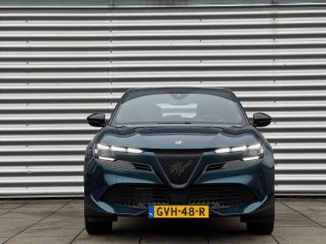 SPOTICAR Alfa Romeo Junior 1.2 Hybrid 136pk Edct6 Ibrida | Achteruitrijcamera Tweedehands - Hatchback Hybride Blauw - Velp - 1200283983_2