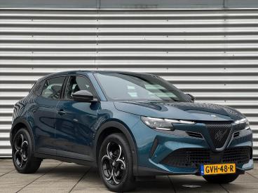 SPOTICAR Alfa Romeo Junior 1.2 Hybrid 136pk Edct6 Ibrida | Achteruitrijcamera Tweedehands - Hatchback Hybride Blauw - Velp - 1200283983_3