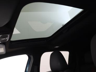 SPOTICAR Alfa Romeo Junior Elettrica Speciale 54 Kwh | Pack Techno | Panorama Tweedehands - Suv Elektrisch Blauw - S'gravenhage - 1200288297_4