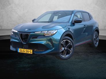 SPOTICAR Alfa Romeo Junior Elettrica Speciale 54 Kwh 156pk | Accu 97,4% | Cam Tweedehands - Suv Elektrisch Blauw - De Meern - 1200289430_1