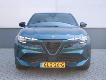 SPOTICAR Alfa Romeo Junior Elettrica Speciale 54 Kwh 156pk | Accu 97,4% | Cam Tweedehands - Suv Elektrisch Blauw - De Meern - 1200289430_5