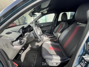SPOTICAR Alfa Romeo Junior Elettrica Speciale 54 Kwh Navigatie | Camera | Ele Tweedehands - Suv Elektrisch Blauw - Velp - 1200289612_5