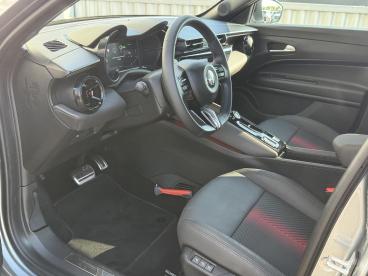 SPOTICAR Alfa Romeo Junior Elettrica Speciale 54 Kwh Navigatie | Camera | Led Tweedehands - Suv Elektrisch Grijs - Velp - 1200291689_5