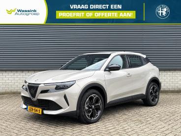 SPOTICAR Alfa Romeo Junior 54 Kwh 156pk Elettrica | Adaptieve Cruise Control Tweedehands - Suv Elektrisch Beige - Venlo - 1200292301_1