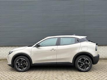 SPOTICAR Alfa Romeo Junior 54 Kwh 156pk Elettrica | Adaptieve Cruise Control Tweedehands - Suv Elektrisch Beige - Venlo - 1200292301_3