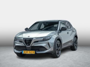 SPOTICAR Alfa Romeo Junior Elettrica Speciale 54 Kwh | Techno Pack | Warmtepo Tweedehands - Suv Elektrisch Grijs - Waddinxveen - 1200295082_1