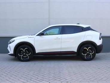 SPOTICAR Alfa Romeo Junior 1.2 136pk Hybrid Ibrida Speciale | Sport Pack | Na Tweedehands - Suv Hybride Wit - De Meern - 1200297274_2