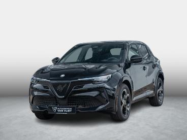 SPOTICAR Alfa Romeo Junior Elettrica Ti 54 Kwh | Clima | Adapt. Cruise | Keyl Tweedehands - Suv Elektrisch Zwart - Waddinxveen - 1200297351_1
