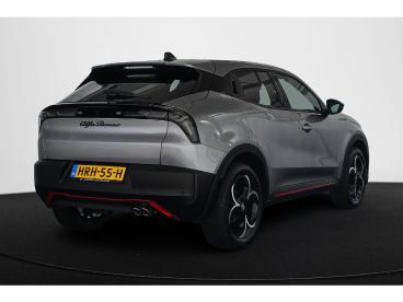 SPOTICAR Alfa Romeo Junior 1.2 Turbo Hybrid Ibrida Speciale Pack Techno Stoel Tweedehands - Suv Hybride Grijs - Amsterdam - 1200297790_3