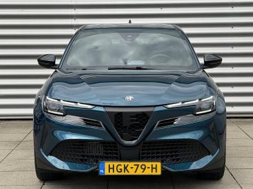 SPOTICAR Alfa Romeo Junior 1.2 Turbo Hybrid Ibrida Speciale 136 Pk | Automaat Tweedehands - Suv Hybride Blauw - Velp - 1200298556_2