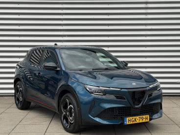 SPOTICAR Alfa Romeo Junior 1.2 Turbo Hybrid Ibrida Speciale 136 Pk | Automaat Tweedehands - Suv Hybride Blauw - Velp - 1200298556_3